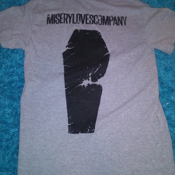 three days grace shirts hot topic